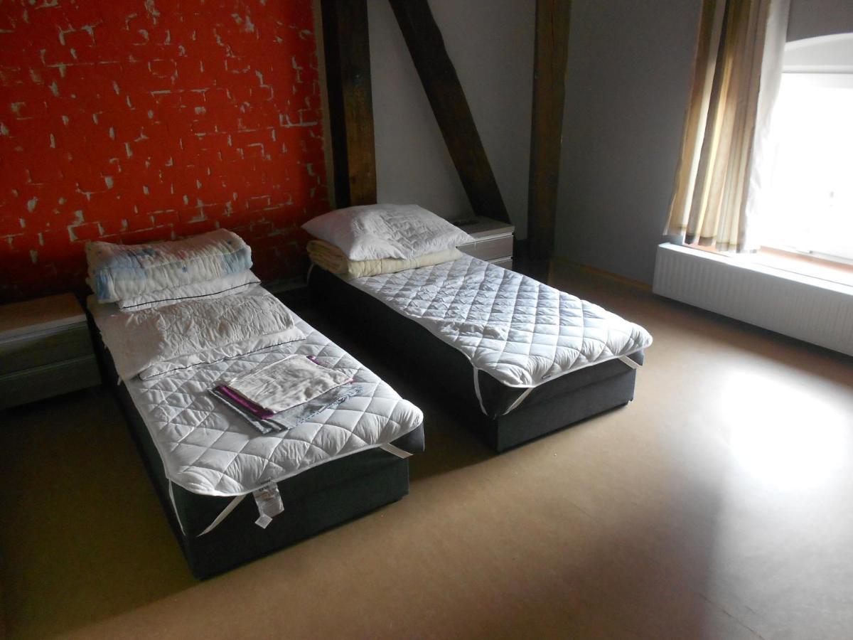 Hostel "Na Bocianowie" Bydgoszcz Exterior photo